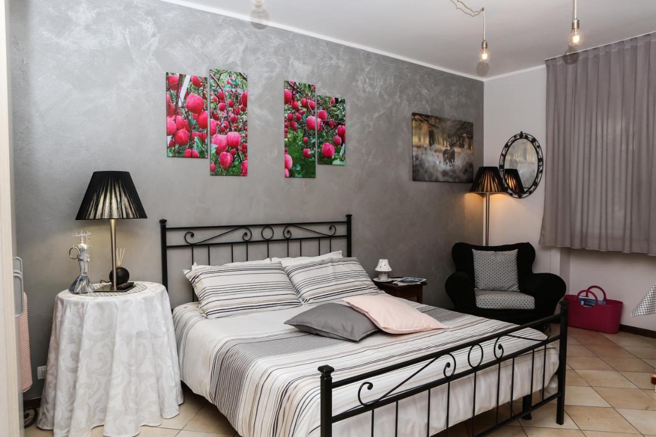 Apartament La Casa Di Ada Sondrio Zewnętrze zdjęcie